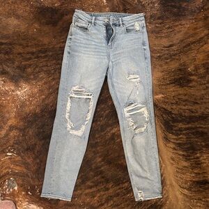 American Eagle Outfitters distressed mom jean
